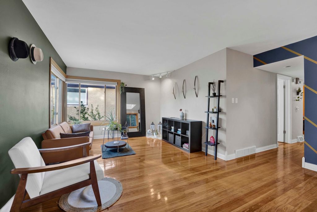 1520 Oakton Street, Park Ridge, IL 60068 — photo 5