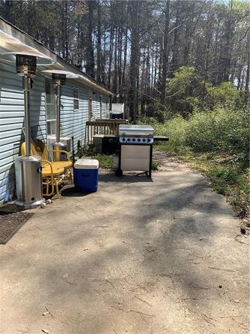 4370 Atha Circle, Loganville, GA 30052