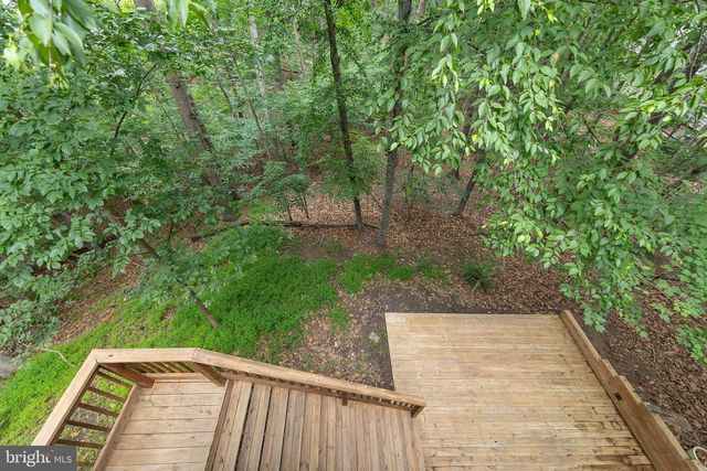 1317 LAKEVIEW DR, Cross Junction, VA 22625