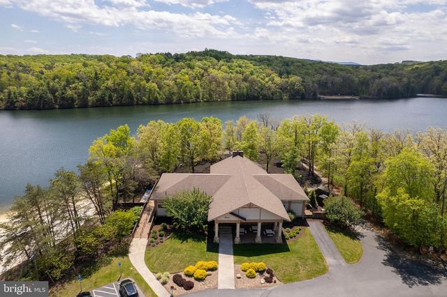 1317 LAKEVIEW DR, Cross Junction, VA 22625