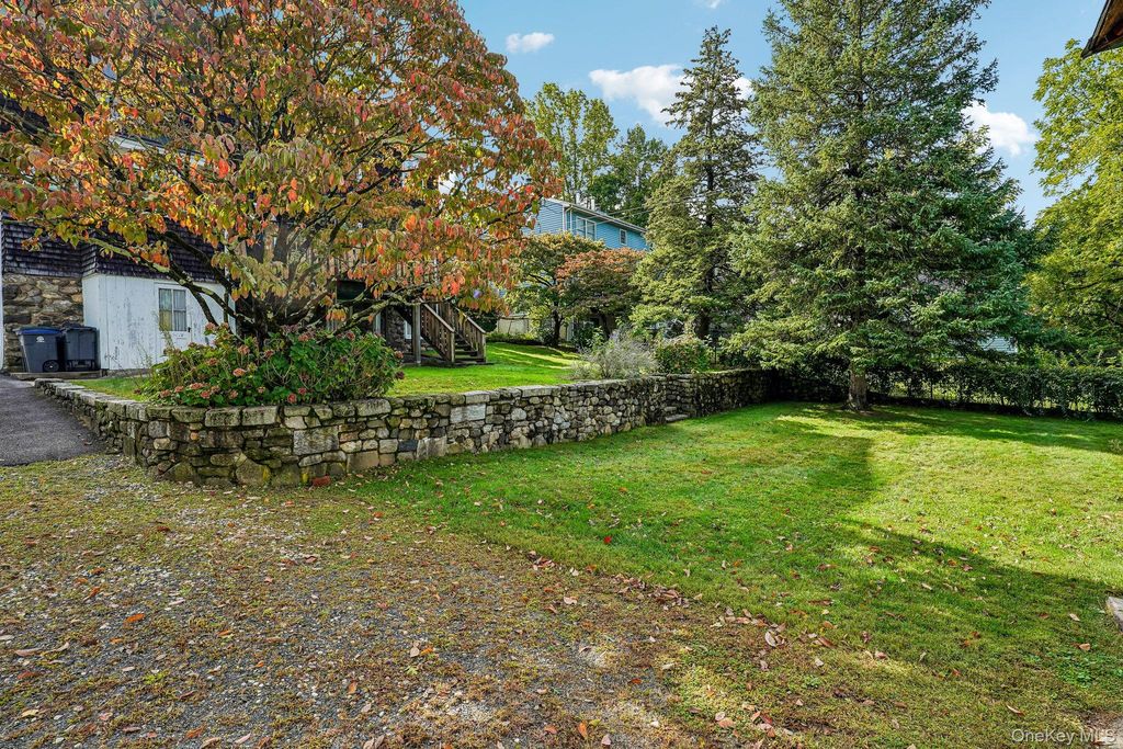 270 Fisher Avenue, White Plains, NY 10606 — photo 5
