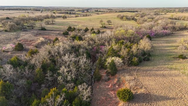 23723 NE Cross Road, Marlow, OK 73055