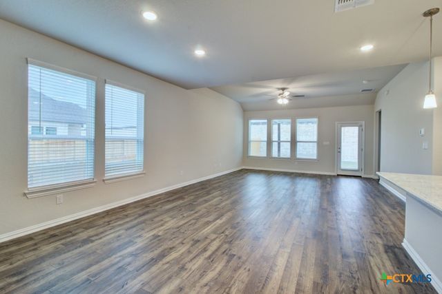 1850 Pining Street, New Braunfels, TX 78132