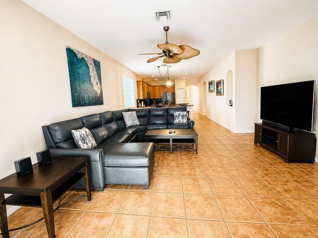 5201 SANCERRE Circle, Lake Worth, FL 33463