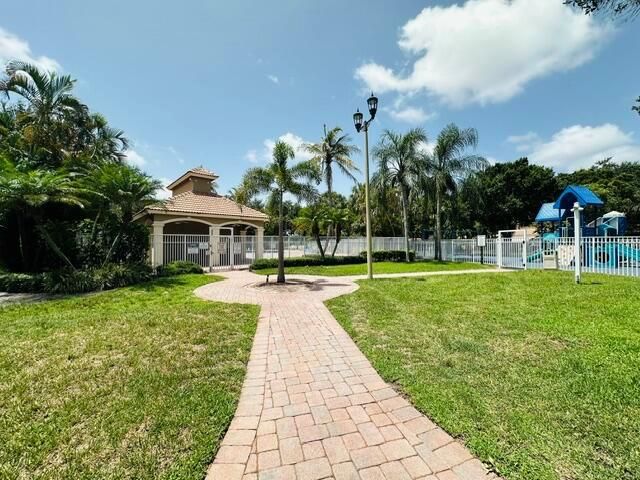 5201 SANCERRE Circle, Lake Worth, FL 33463