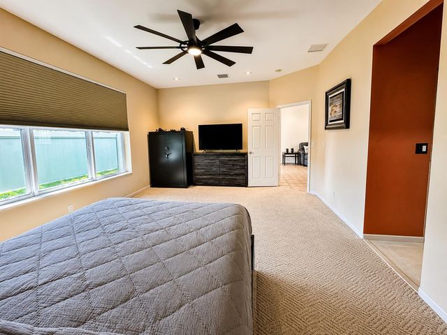 5201 SANCERRE Circle, Lake Worth, FL 33463