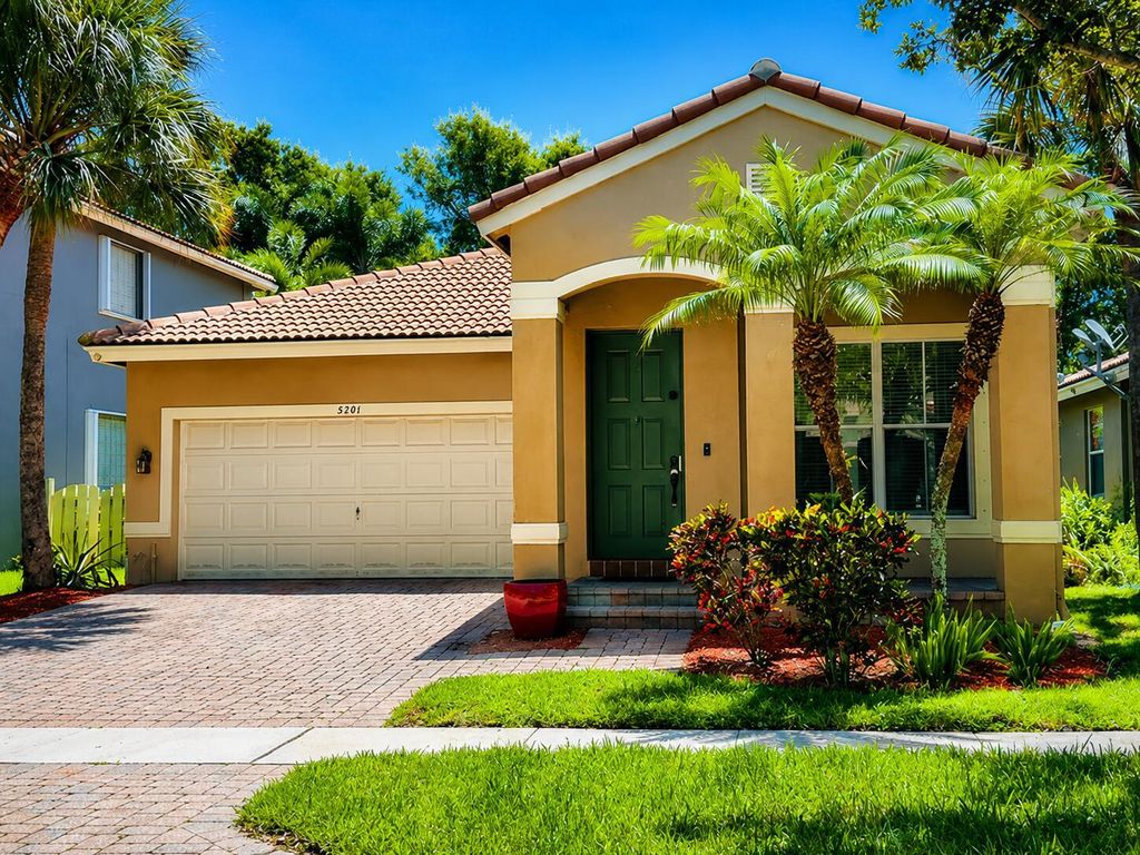 5201 SANCERRE Circle, Lake Worth, FL 33463
