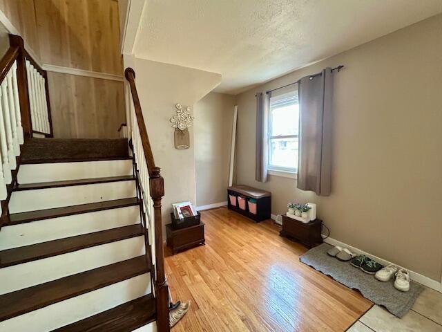 2355 Cress Creek Drive, Muskegon, MI 49444