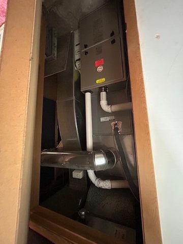 2355 Cress Creek Drive, Muskegon, MI 49444