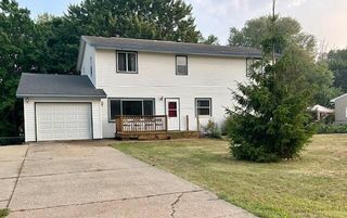 2355 Cress Creek Drive, Muskegon, MI 49444