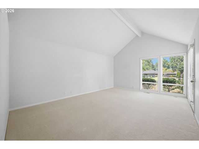 32237 Sw LAKE Dr, Wilsonville, OR 97070