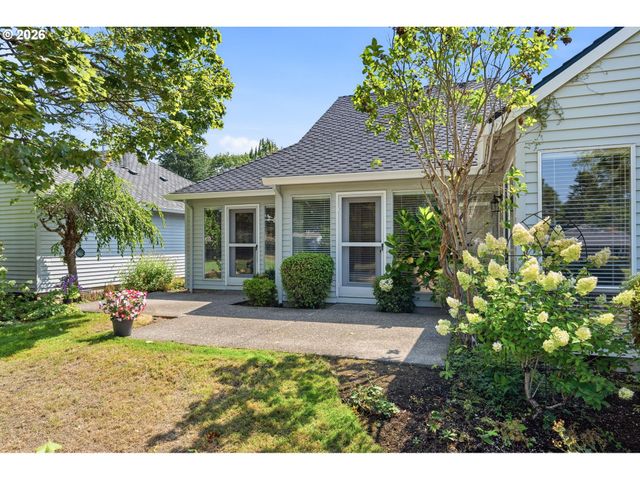 32237 Sw LAKE Dr, Wilsonville, OR 97070