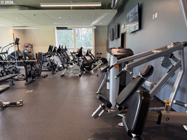 32237 Sw LAKE Dr, Wilsonville, OR 97070
