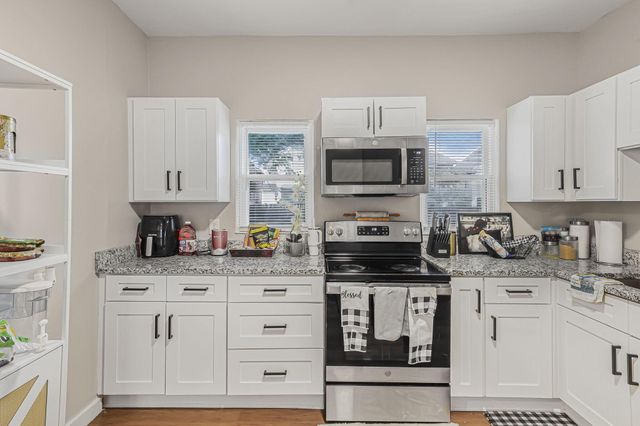 200 S Cypress Avenue, Columbus, OH 43223