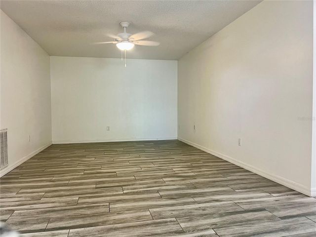 215 FERNWOOD STREET, Leesburg, FL 34748