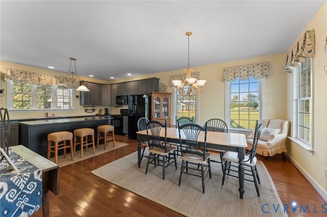 480 Rockingham Rd, Dunnsville, VA 22454