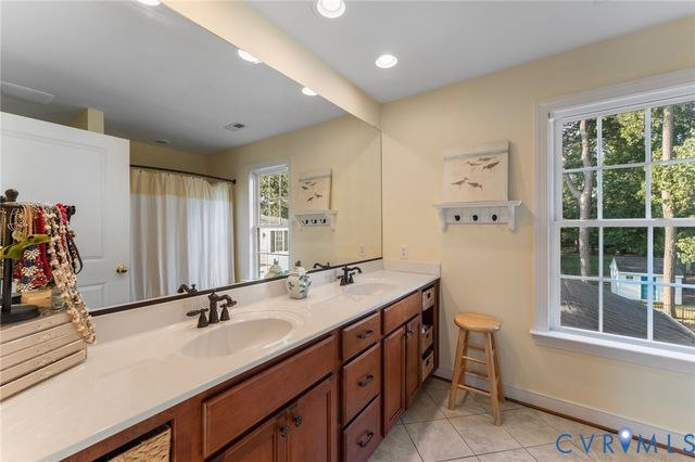 480 Rockingham Rd, Dunnsville, VA 22454