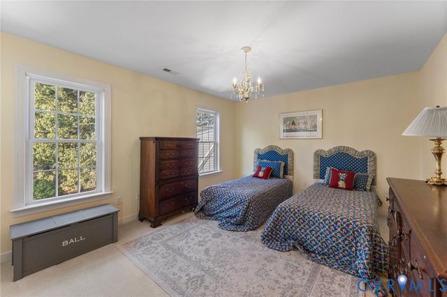 480 Rockingham Rd, Dunnsville, VA 22454