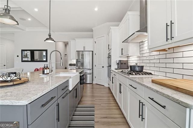 522 Edgewater Drive, Canton, GA 30115