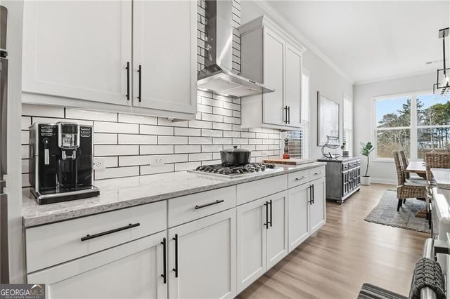 522 Edgewater Drive, Canton, GA 30115