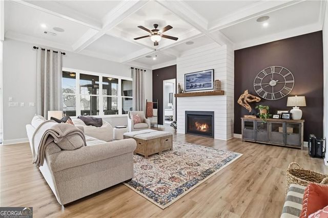 522 Edgewater Drive, Canton, GA 30115