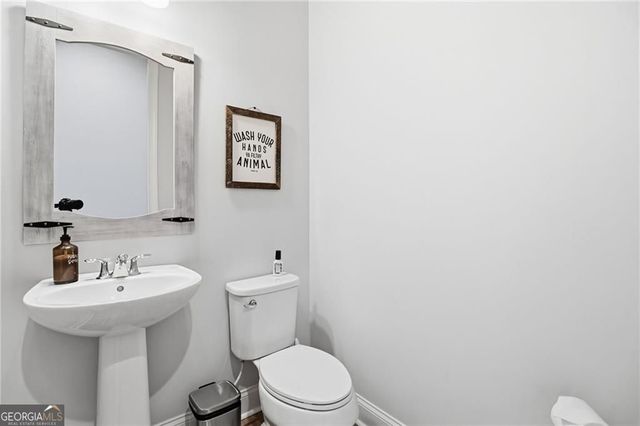 522 Edgewater Drive, Canton, GA 30115