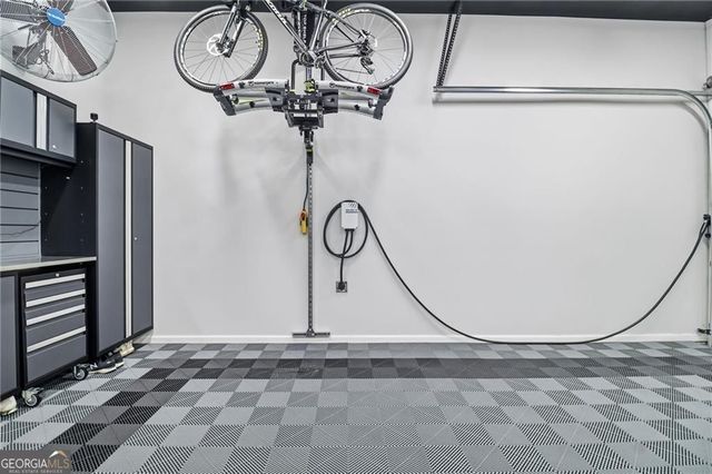 522 Edgewater Drive, Canton, GA 30115