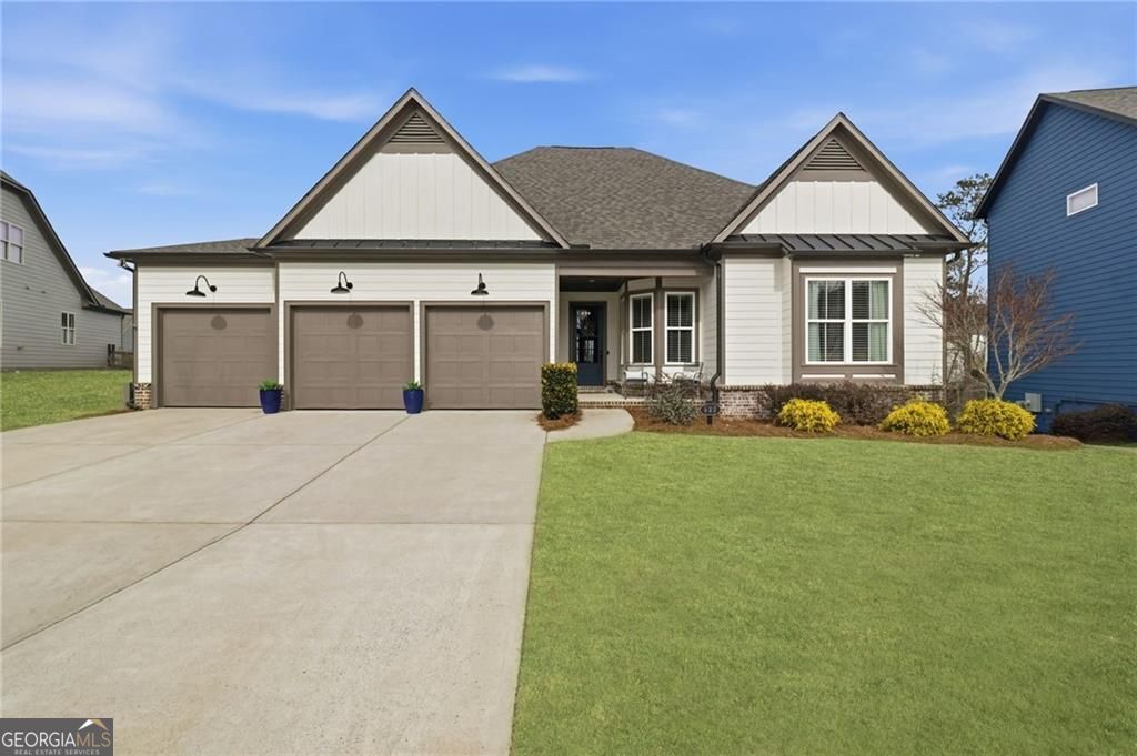 522 Edgewater Drive, Canton, GA 30115