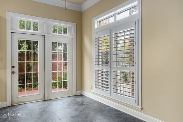 330 Pierremont Road 1, Shreveport, LA 71106