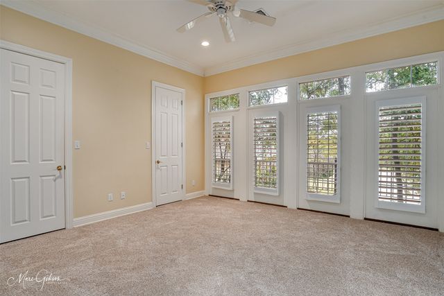 330 Pierremont Road 1, Shreveport, LA 71106