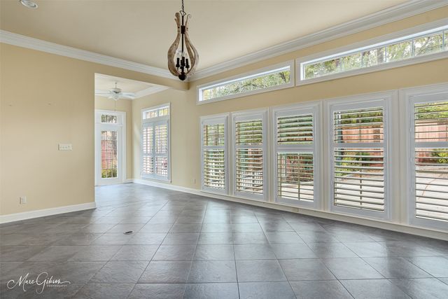 330 Pierremont Road 1, Shreveport, LA 71106