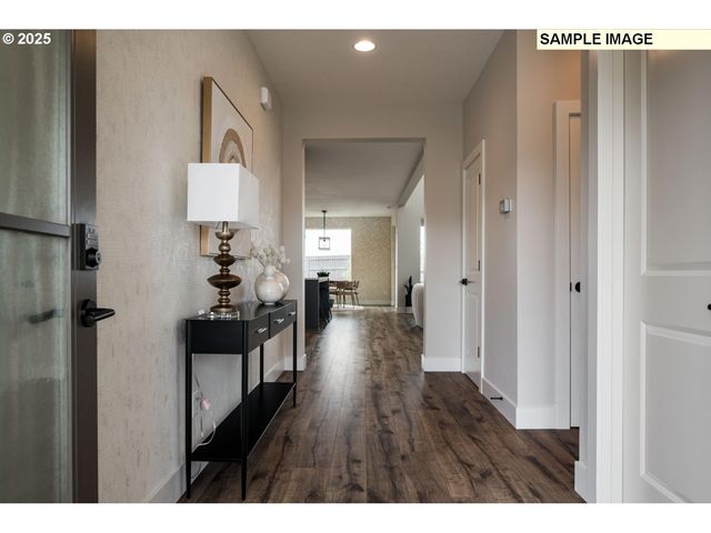 8119 N Hargrave St, Camas, WA 98607