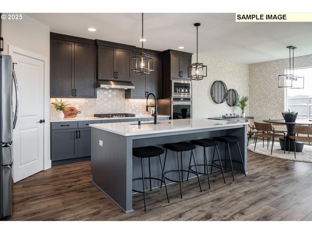 8119 N Hargrave St, Camas, WA 98607