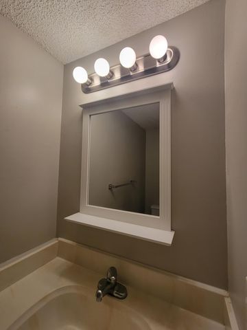 13316 Zenith Lane, Eden Prairie, MN 55346
