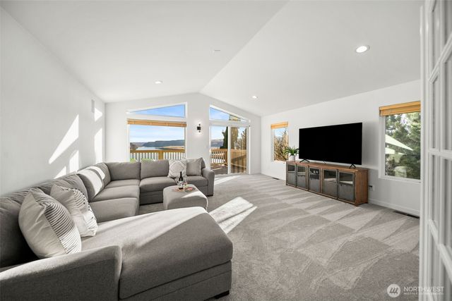 23821 Rd 9.7 NW, Quincy, WA 98848