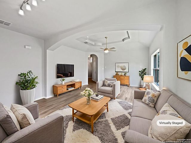 8102 Grissom, San Antonio, TX 78251