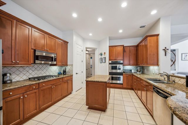 3047 Bonnebridge Way Boulevard, Houston, TX 77082