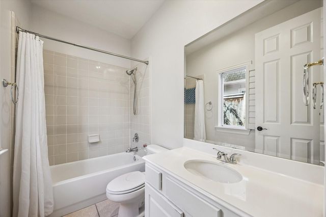 3047 Bonnebridge Way Boulevard, Houston, TX 77082
