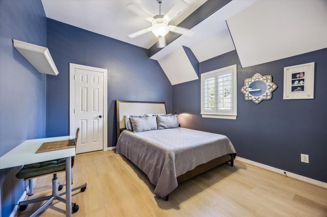 3047 Bonnebridge Way Boulevard, Houston, TX 77082