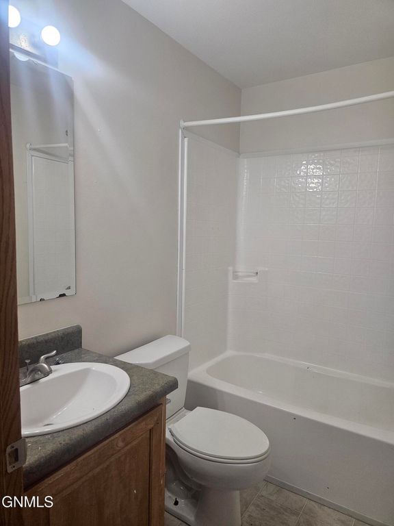 2600 University Avenue, Williston, ND 58801 photo 19