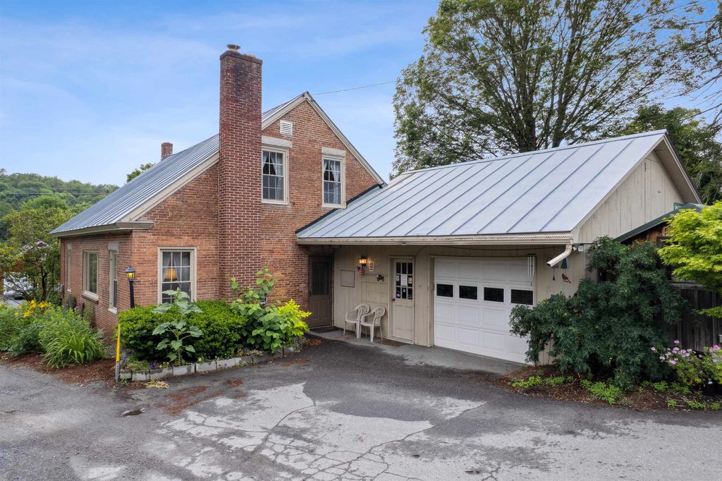 3782 US Route 113, Thetford, VT 05075