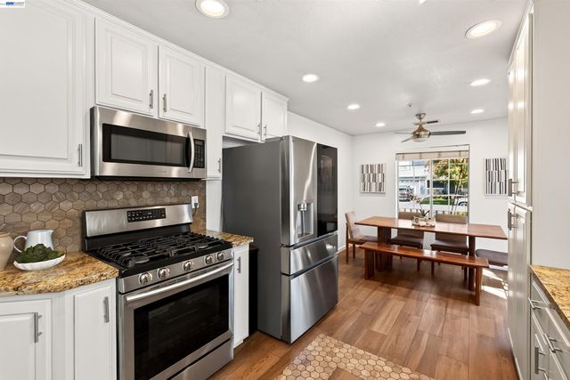 1128 Riviera Ct, Livermore, CA 94551