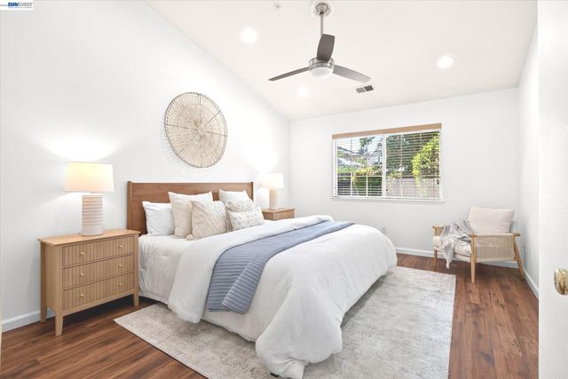 1128 Riviera Ct, Livermore, CA 94551