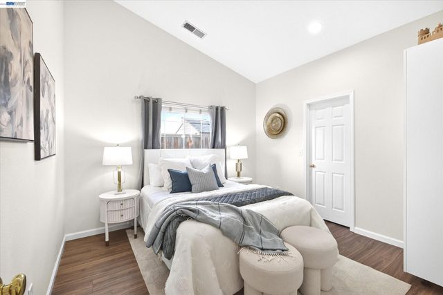 1128 Riviera Ct, Livermore, CA 94551