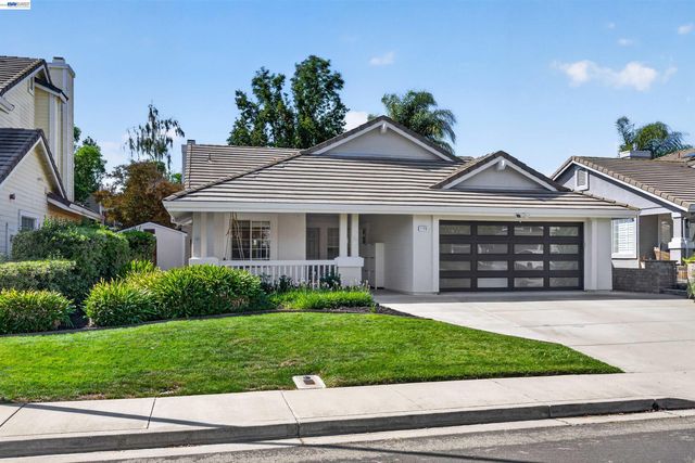 1128 Riviera Ct, Livermore, CA 94551