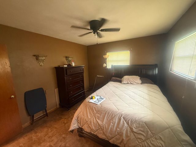 820 Cedar Avenue, Waukegan, IL 60085