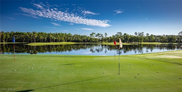 8267 Parkstone PL 302, Naples, FL 34120