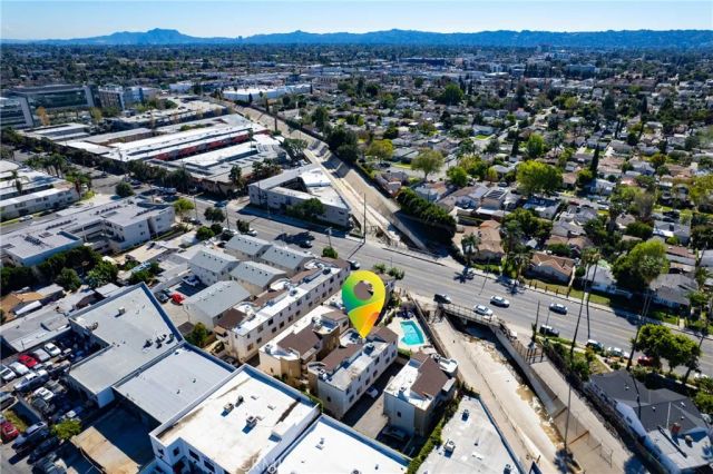 14715 Saticoy Street 14, Van Nuys, CA 91405