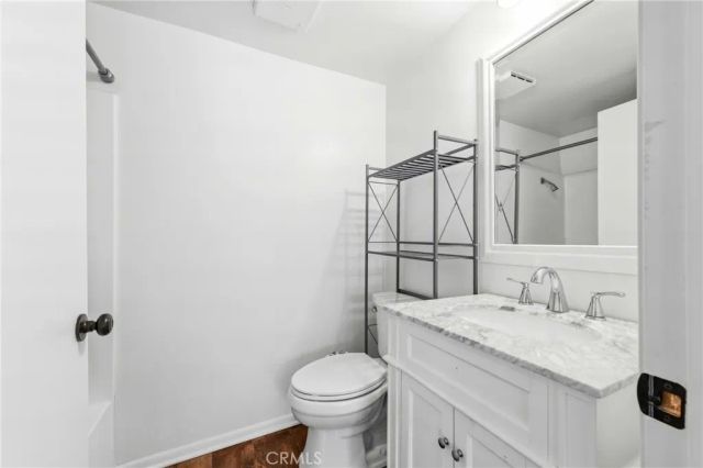 14715 Saticoy Street 14, Van Nuys, CA 91405