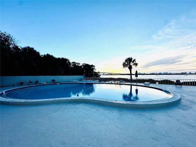 500 N OSCEOLA AVENUE 502, Clearwater, FL 33755